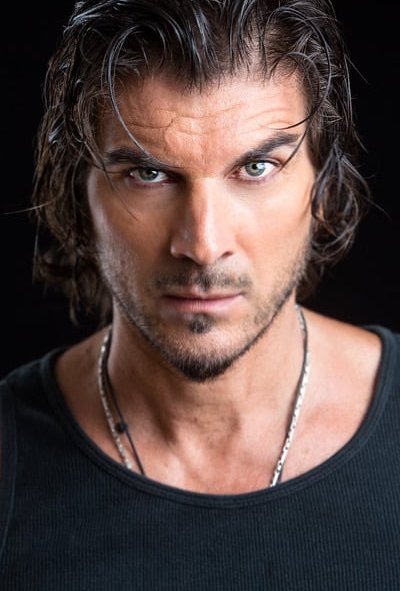 Виктор Альфьери