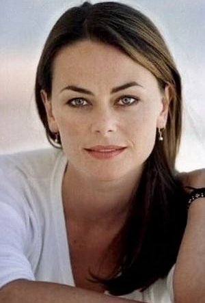 Полли Уокер