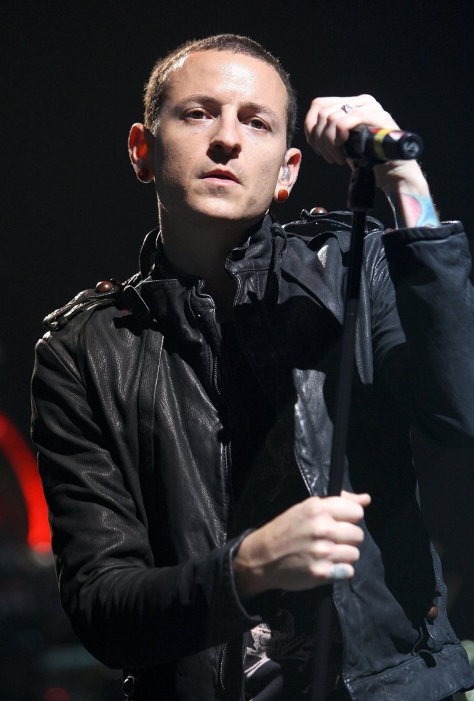 Честер Беннингтон