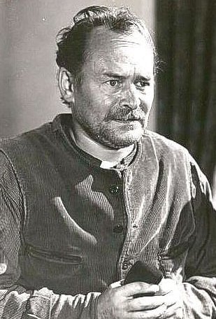 Роман Бонен