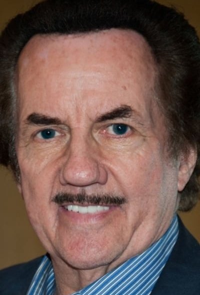 Роберт Уолл