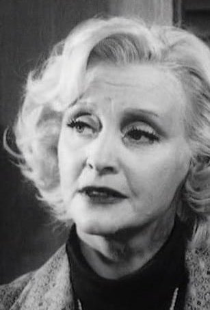 Элен Сюржер