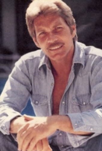 Кристофер Стоун