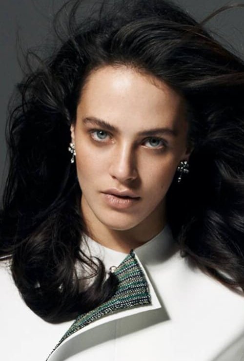 Jessica brown findlay фото