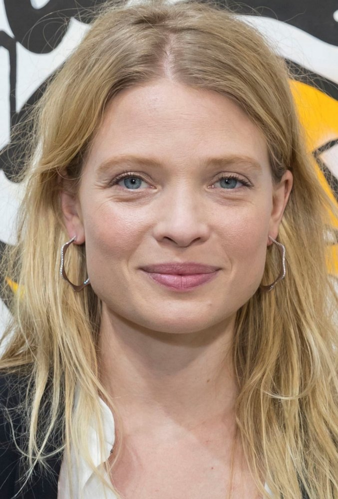 Мелани Тьерри