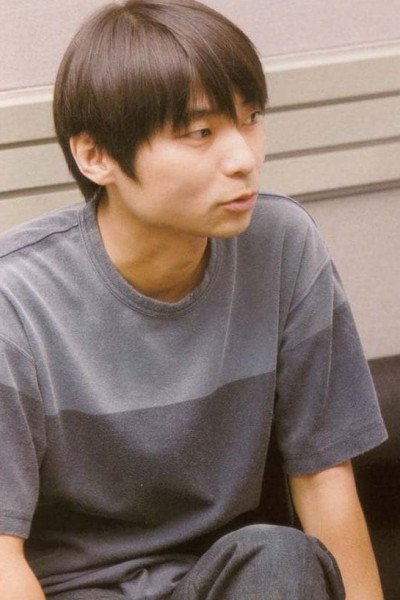 Акира Исида