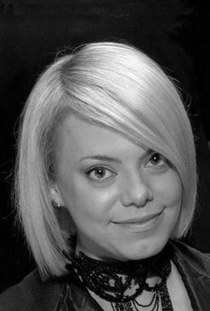 Yana Poplavskaya