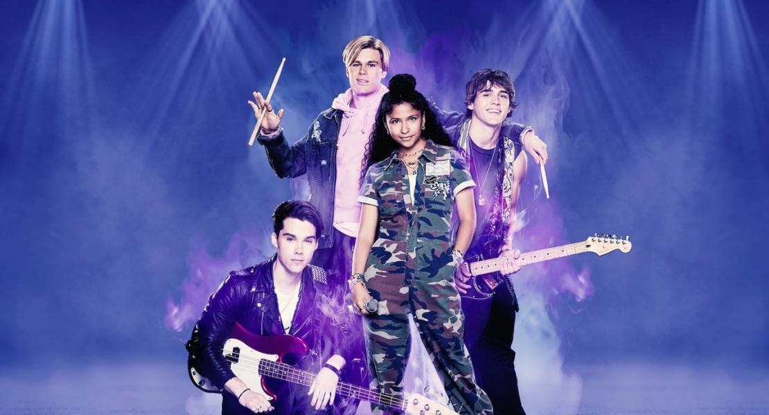 18 фактов о сериале Джули и призраки