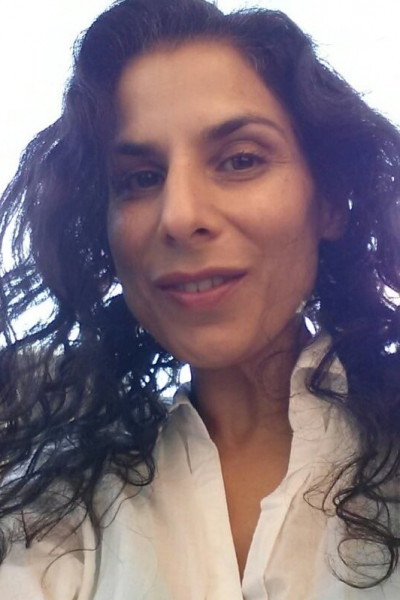 Laara Sadiq