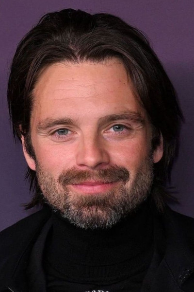 Себастьян Стэн