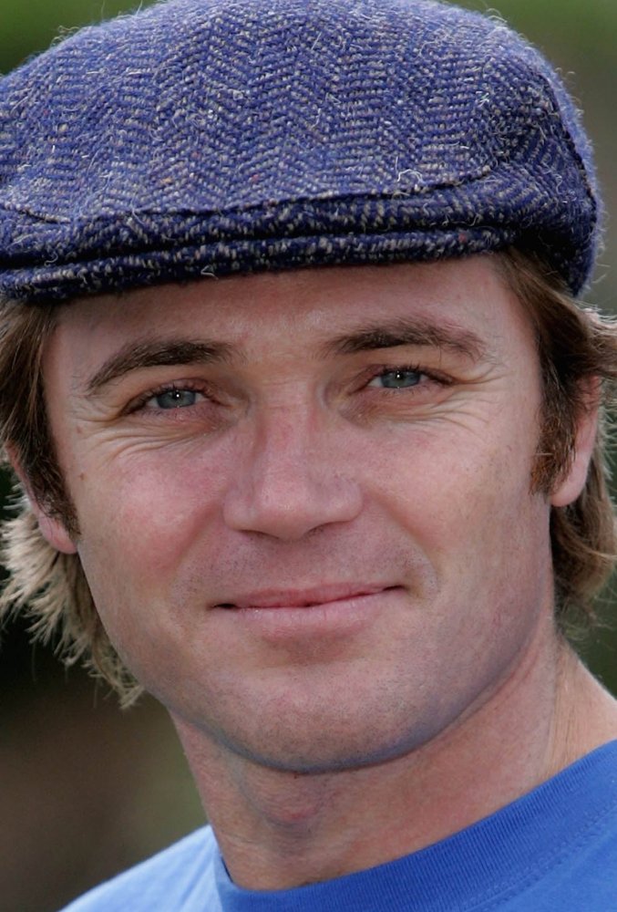 Алекс Фернс