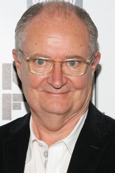 Джим Бродбент