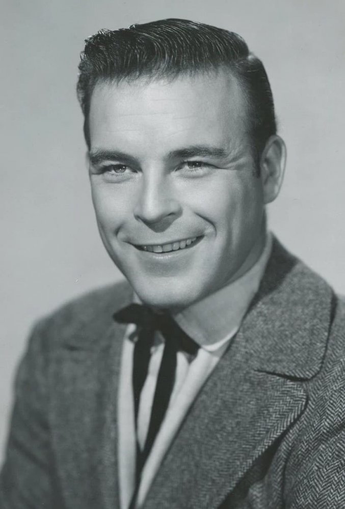 Скотт Брейди