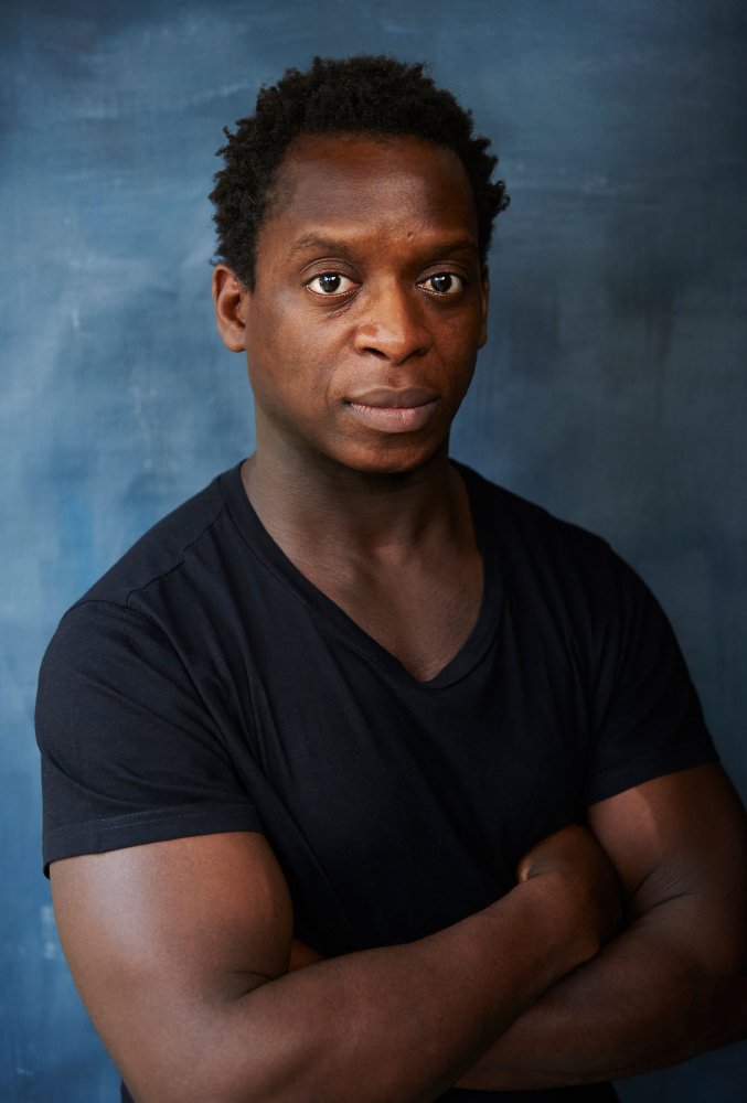 Кобна Холдбрук-Смит