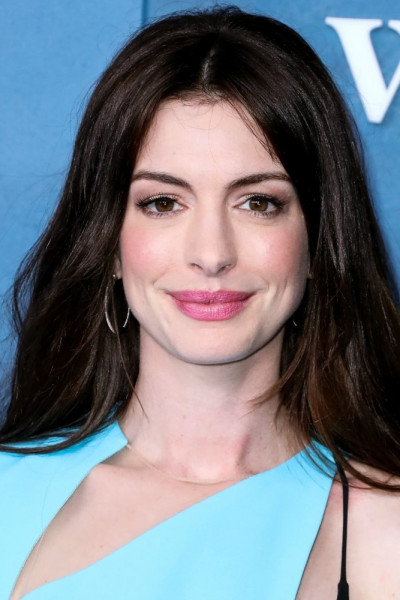 Энн Хэтэуэй