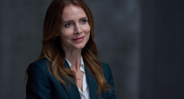 Досье «Чёрная канарейка»