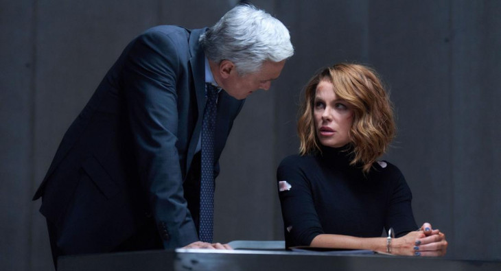 Досье «Чёрная канарейка»