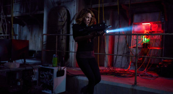 Досье «Чёрная канарейка»