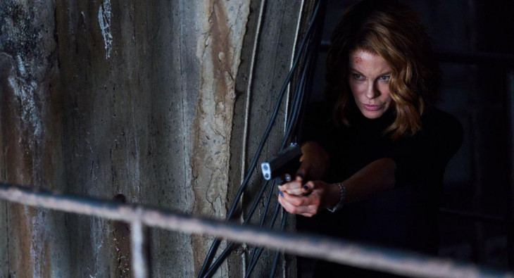 Досье «Чёрная канарейка»