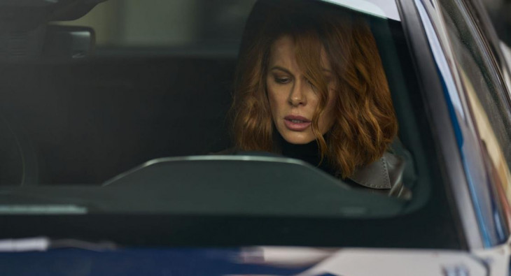 Досье «Чёрная канарейка»