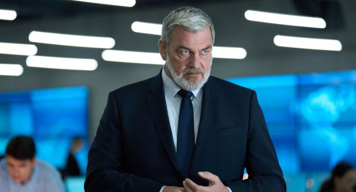 Досье «Чёрная канарейка»