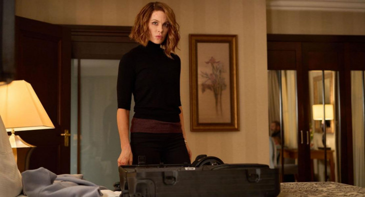 Досье «Чёрная канарейка»