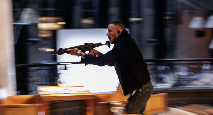 Досье «Чёрная канарейка»