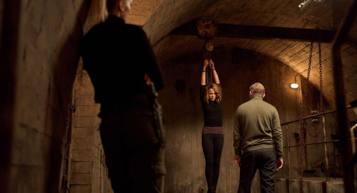 Досье «Чёрная канарейка»