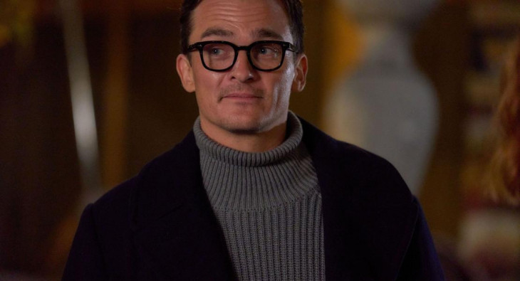 Досье «Чёрная канарейка»