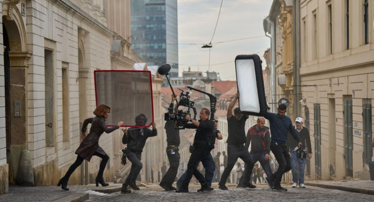 Досье «Чёрная канарейка»