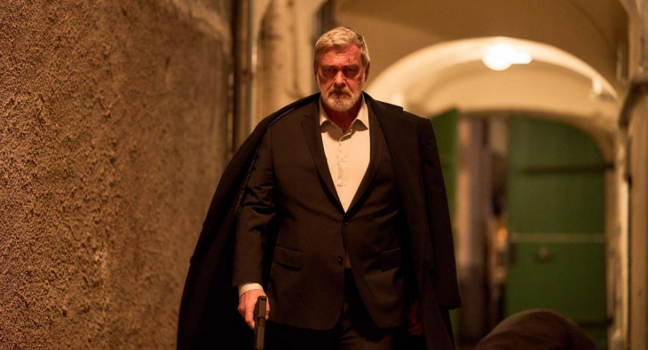 Досье «Чёрная канарейка»