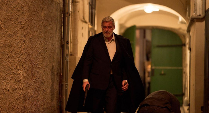 Досье «Чёрная канарейка»