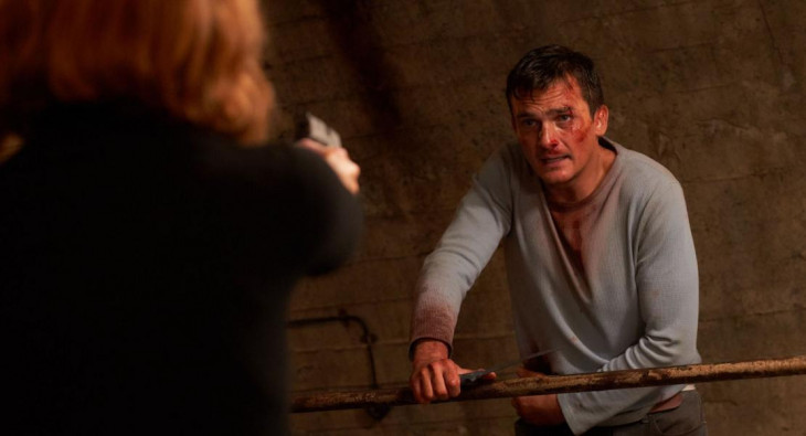 Досье «Чёрная канарейка»