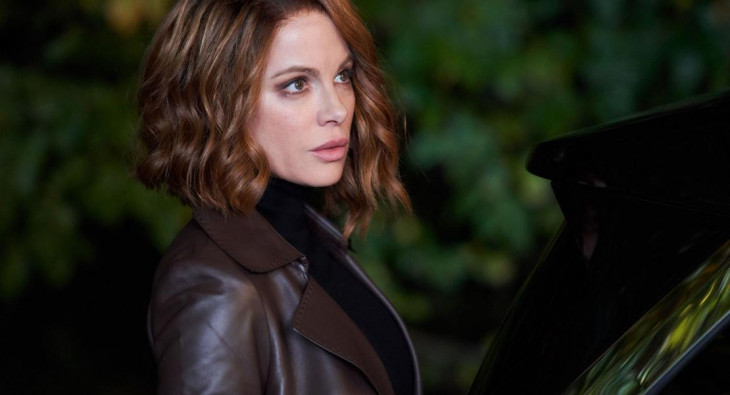 Досье «Чёрная канарейка»