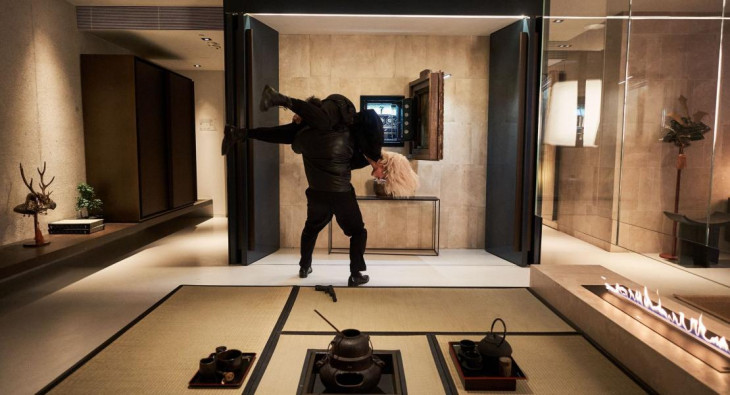 Досье «Чёрная канарейка»