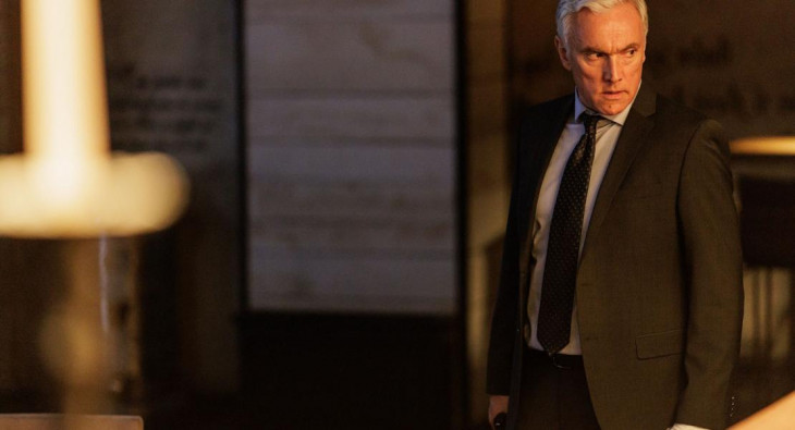 Досье «Чёрная канарейка»