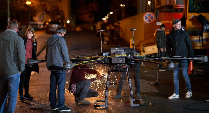 Досье «Чёрная канарейка»