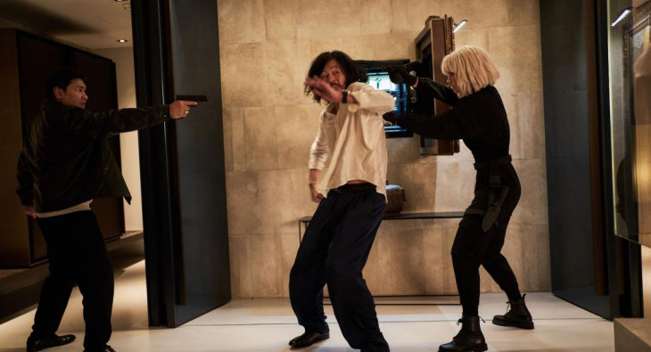 Досье «Чёрная канарейка»