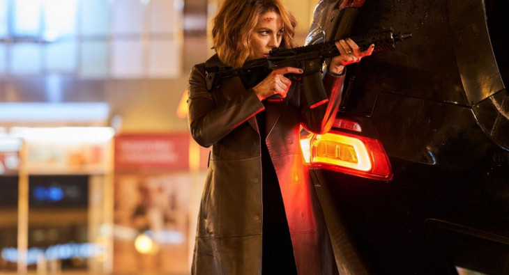 Досье «Чёрная канарейка»