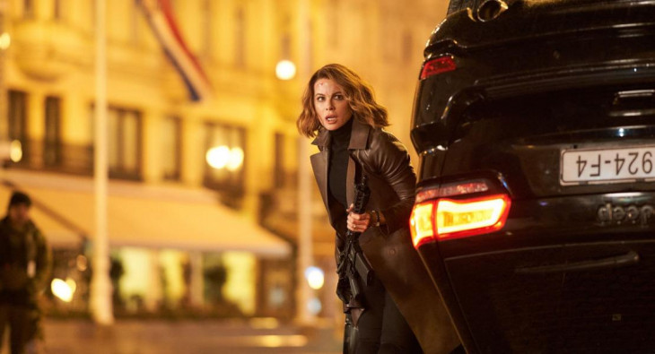 Досье «Чёрная канарейка»