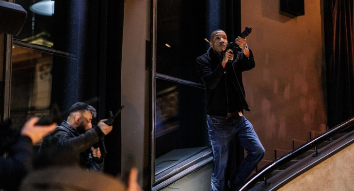 Досье «Чёрная канарейка»