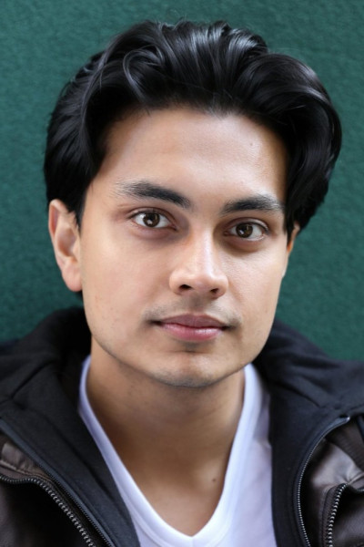 Сакшам Шарма