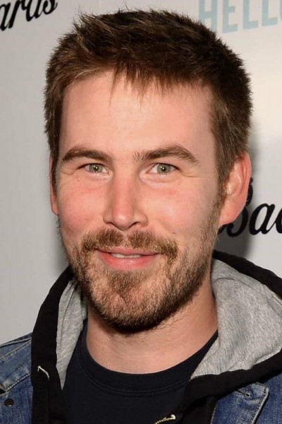 Зак Креггер