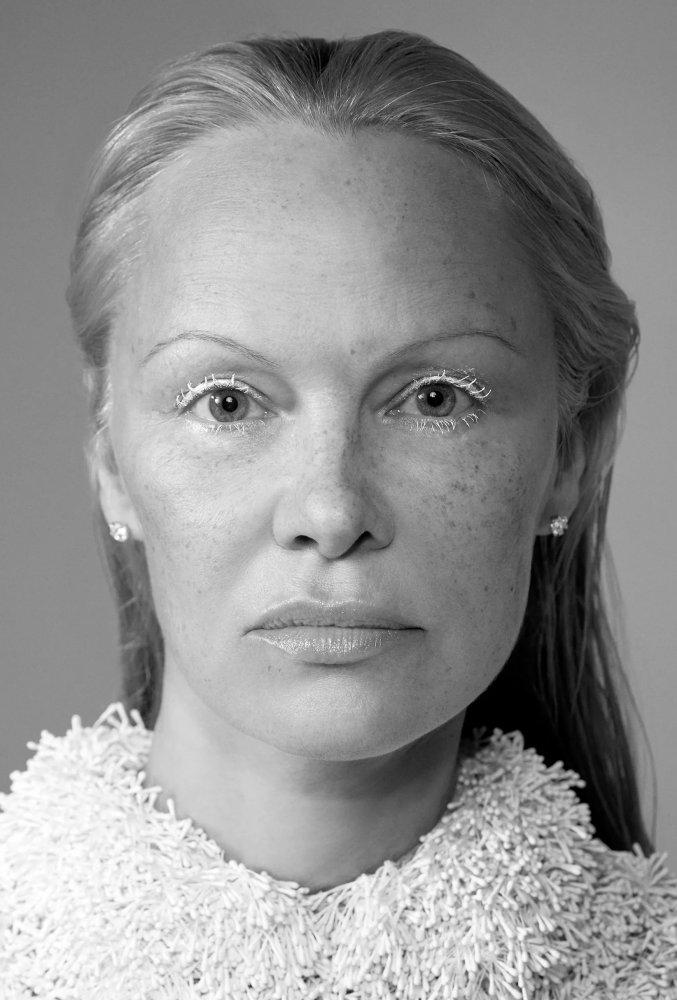 Памела Андерсон