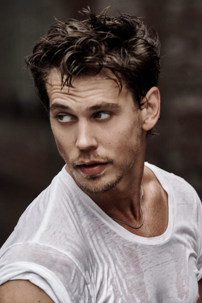 Остин Батлер