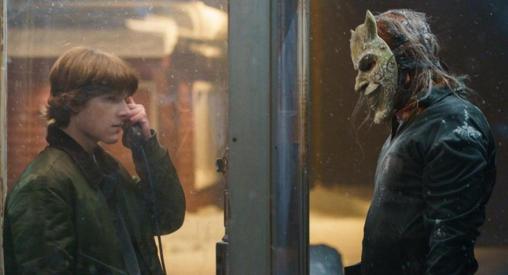 Чёрный телефон 2