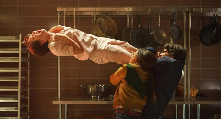 Чёрный телефон 2