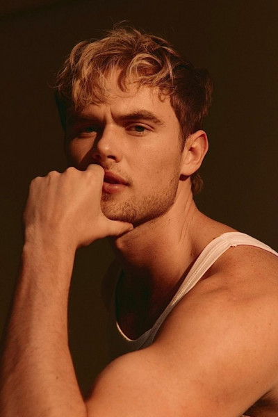 Гарретт Вэрэйнг