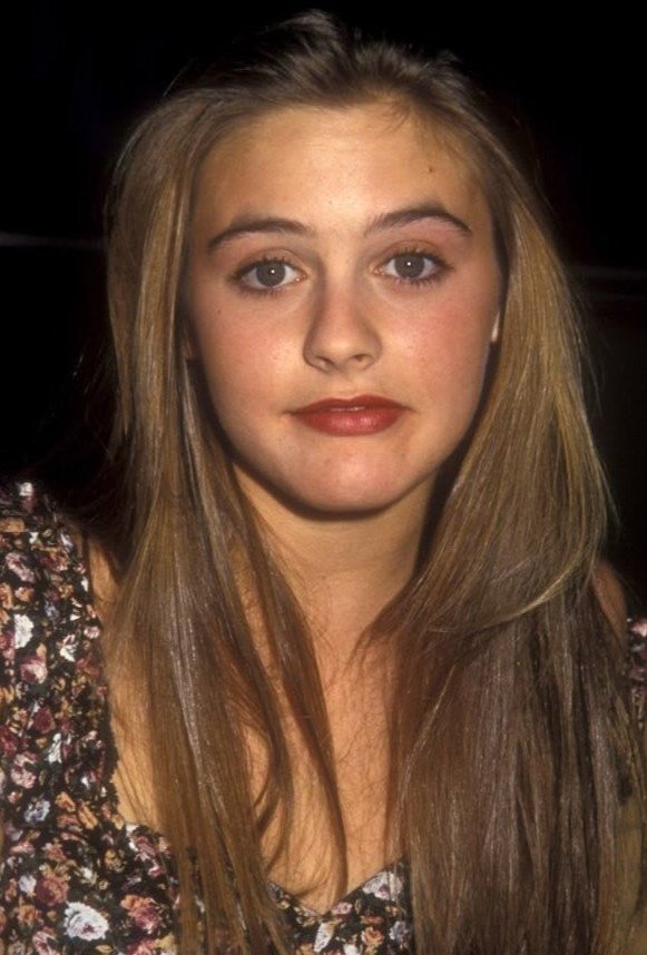 Алисия Сильверстоун