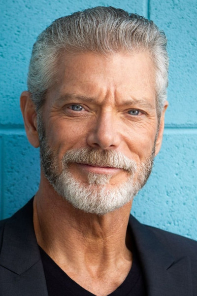 Стивен Лэнг